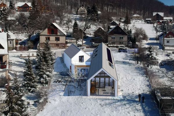 bukkszentkereszt-csaladi-haz-bovites-tervezes-felujitas-bddesign-bianki-daniel-dla-epitesz-belso-epitesz-miskolc-kazincbarcika-edeleny-encs-mezokovesd-tiszaujvaros464AC7FCF-359D-D096-9652-3098C60B7FBD.jpg