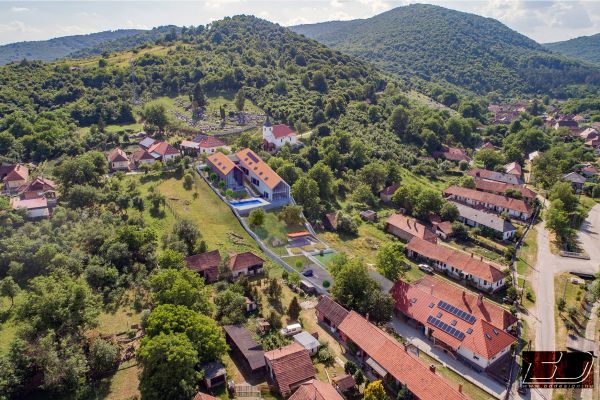 bodvaszilas-misszios-haz-szallashely-wellness-tervezes-epitesz-miskolc-bianki-daniel-bddesig-007AA39CD57-63A7-4EEC-249E-085390B4441A.jpg